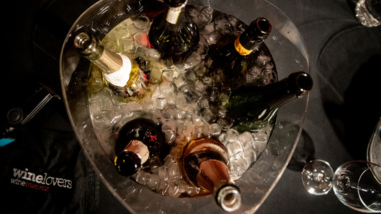 Az év legizgalmasabb és legvidámabb pezsgős eseménye Az év legizgalmasabb és legvidámabb pezsgős eseménye