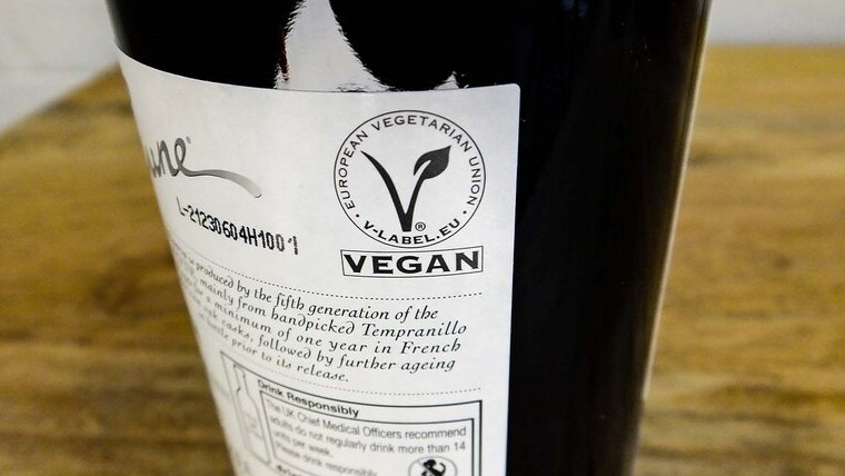 Miért nem fér mindenféle bor a Veganuárba? – vegán borajánlóval Miért nem fér mindenféle bor a Veganuárba? – vegán borajánlóval