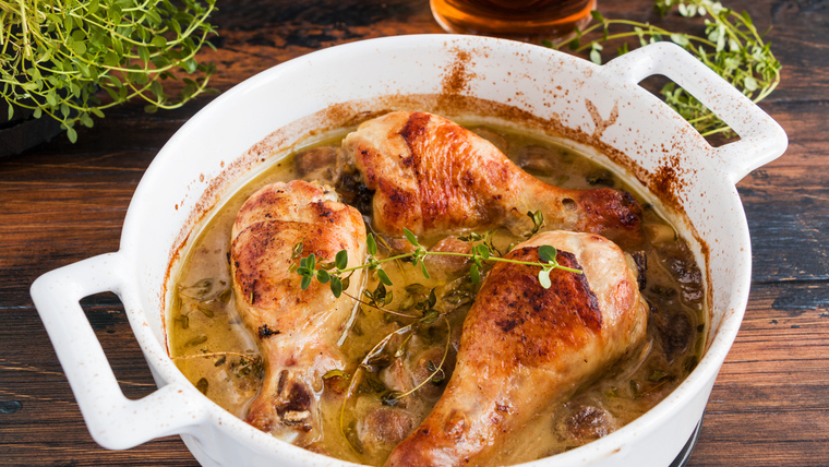 Mit kezdjünk a megmaradt borral? – egy húsos, egy vega étel, meg egy desszert Mit kezdjünk a megmaradt borral? – egy húsos, egy vega étel, meg egy desszert